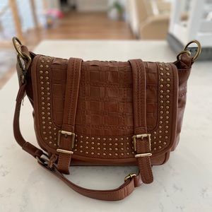 the SAK shoulder bag